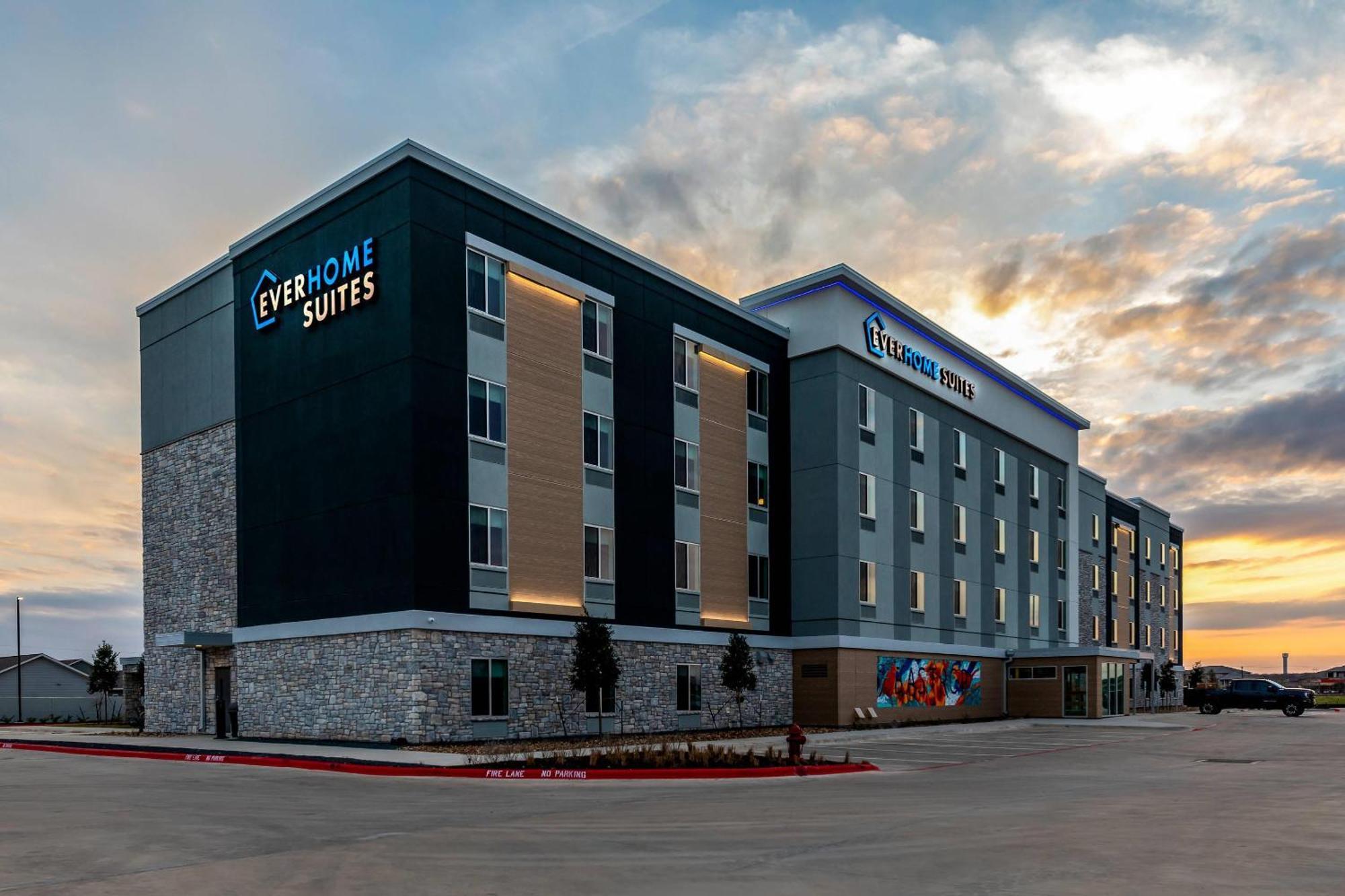 Everhome Suites Bastrop Exterior foto